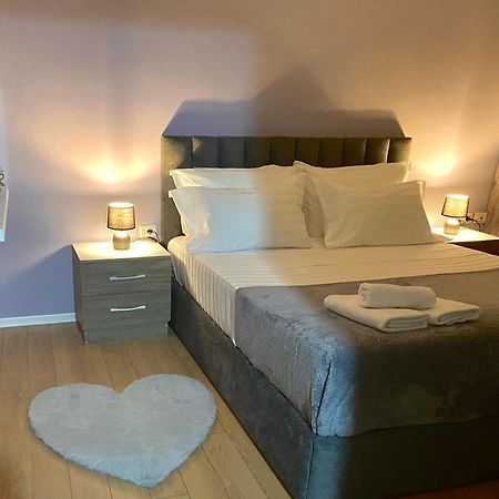 Veranda Apartment ติรานา ภายนอก รูปภาพ